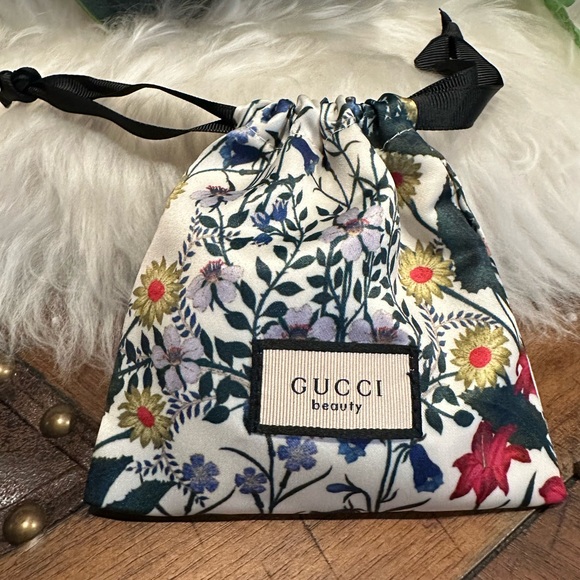 VIP Gift - Picture 13 of 13